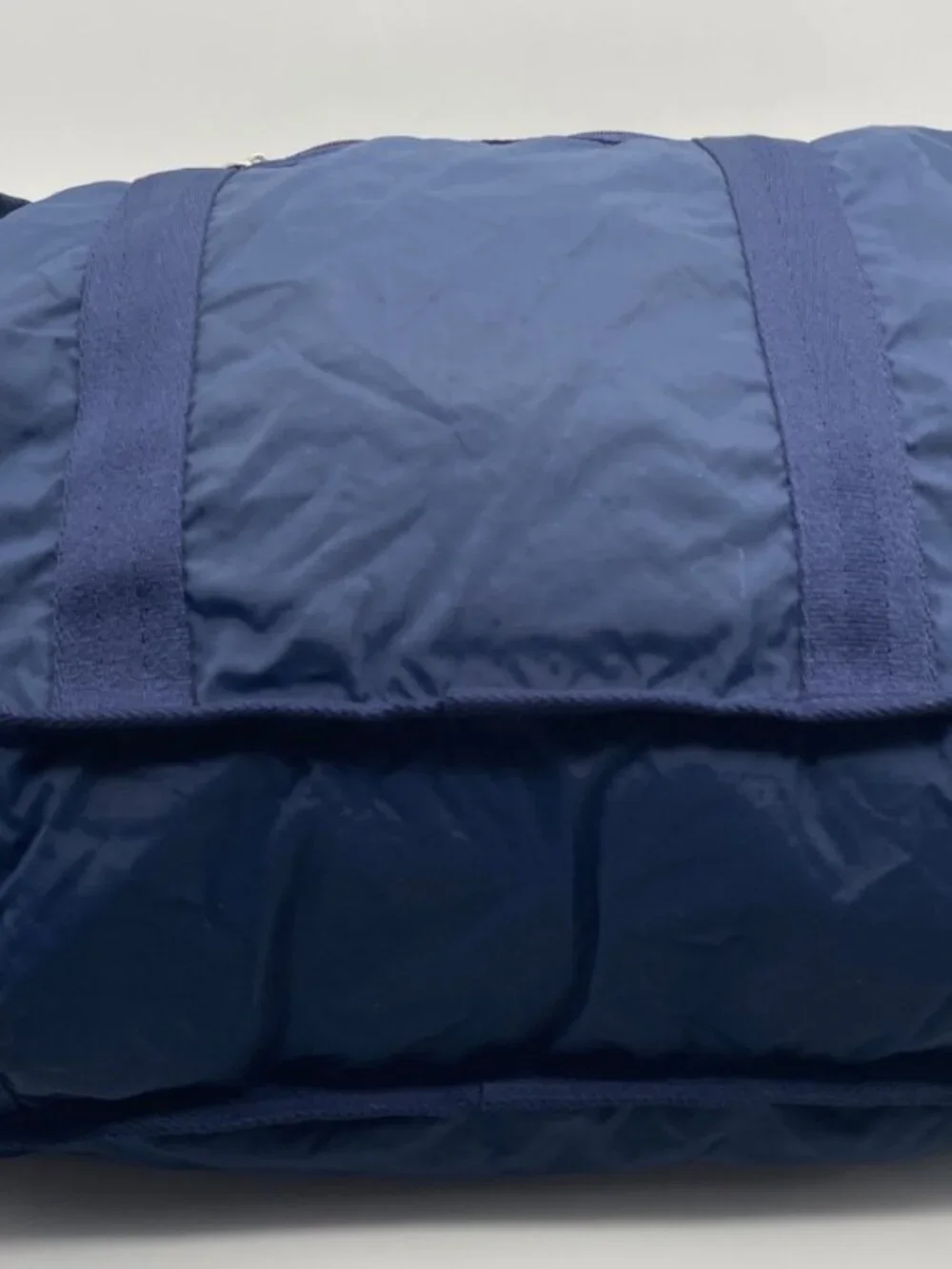 LeSportsac Large Weekender Duffle Bag Navy Blue Lightweight Shoulder Strap
